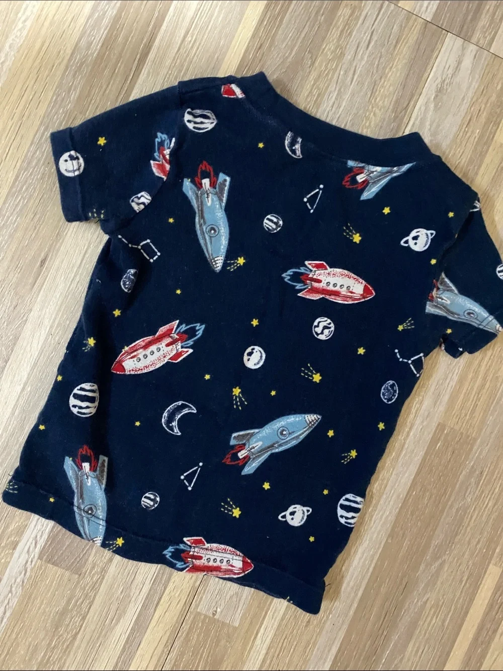 WONDER NATION Snug Fit pajama set size baby boy 18 months